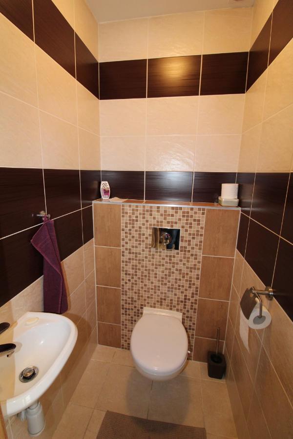 Apartman Baska Veľký Slavkov Εξωτερικό φωτογραφία